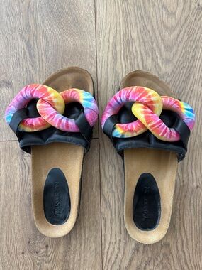 JW ANDERSON Black Slide Sandals with Multicolor Tie-Dye Chain